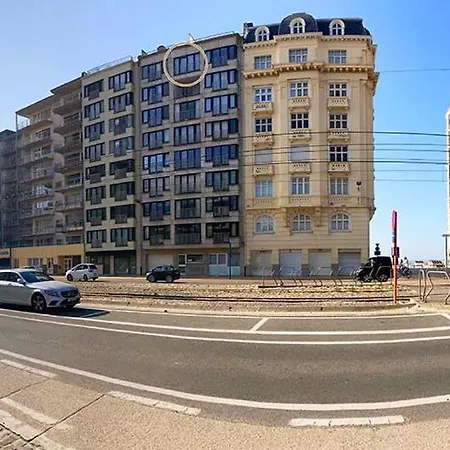 Moderne Studio Aan Zee Οστένδη
